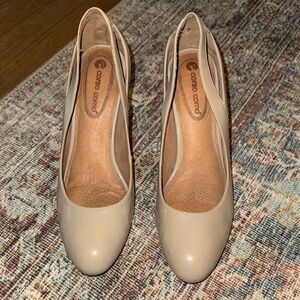 Women's Cream Heels